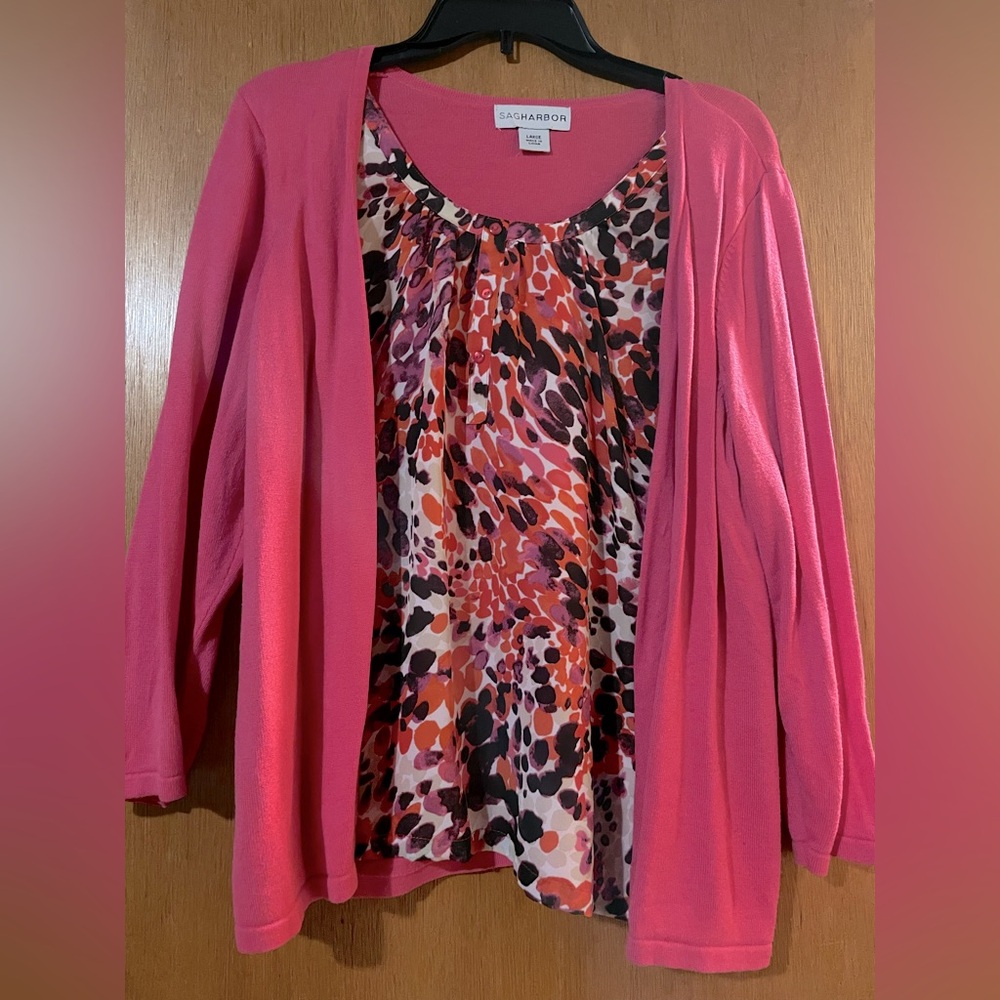 Sweater with attached blouse size large 🦩